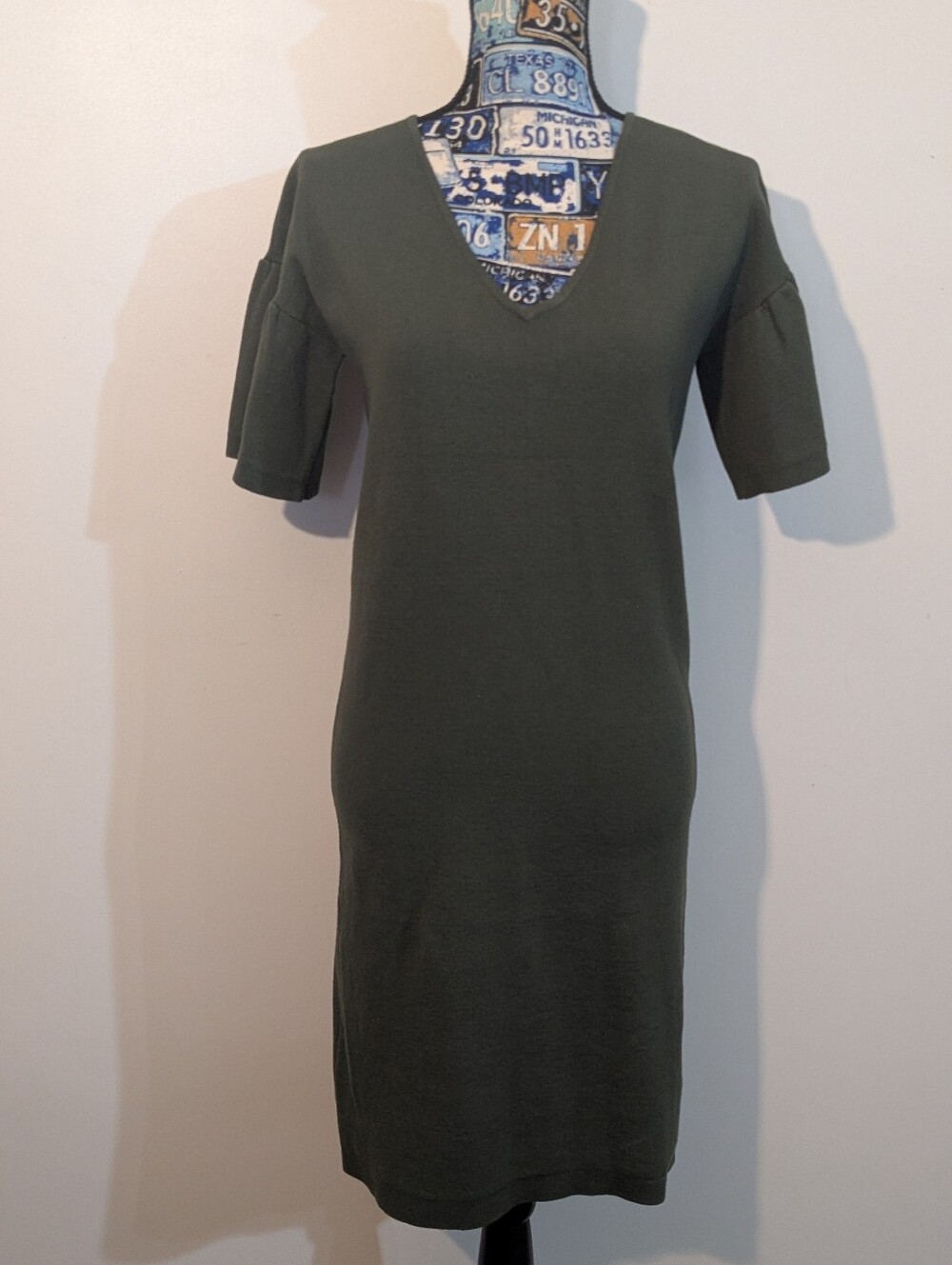 LAUREN RALPH LAUREN NWT Women's V Neck Flutter Sleeve Sweater Dress